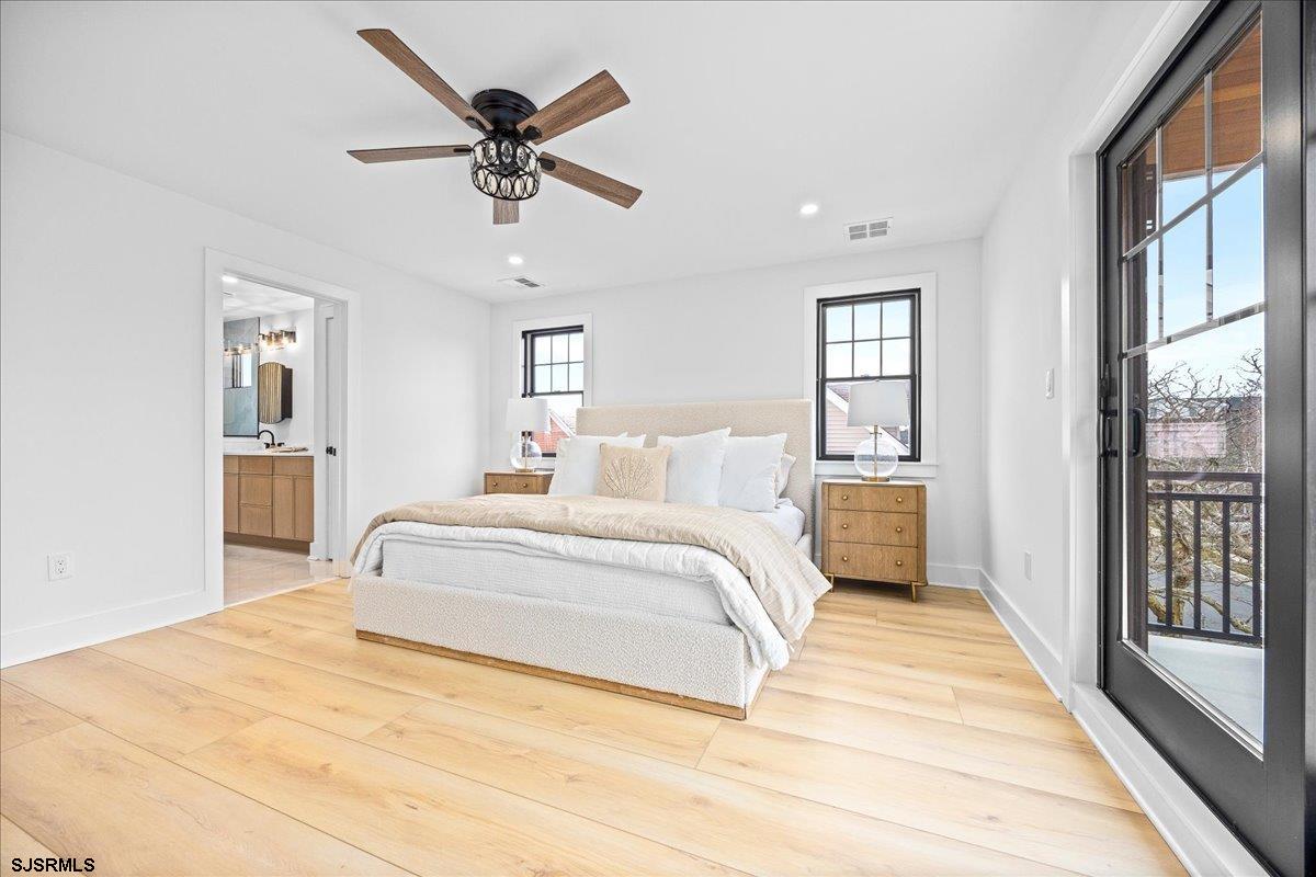 2 N Pembroke Ave