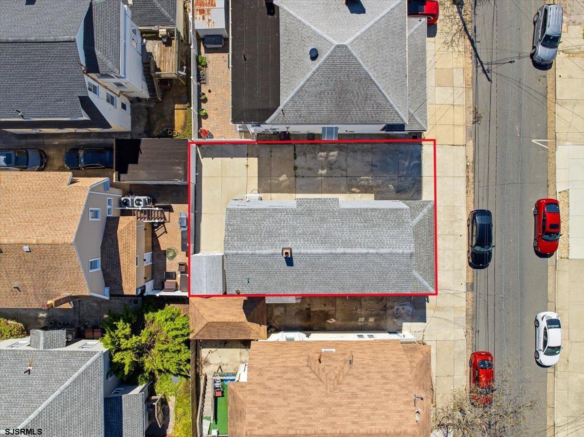 21 N Nashville Ave