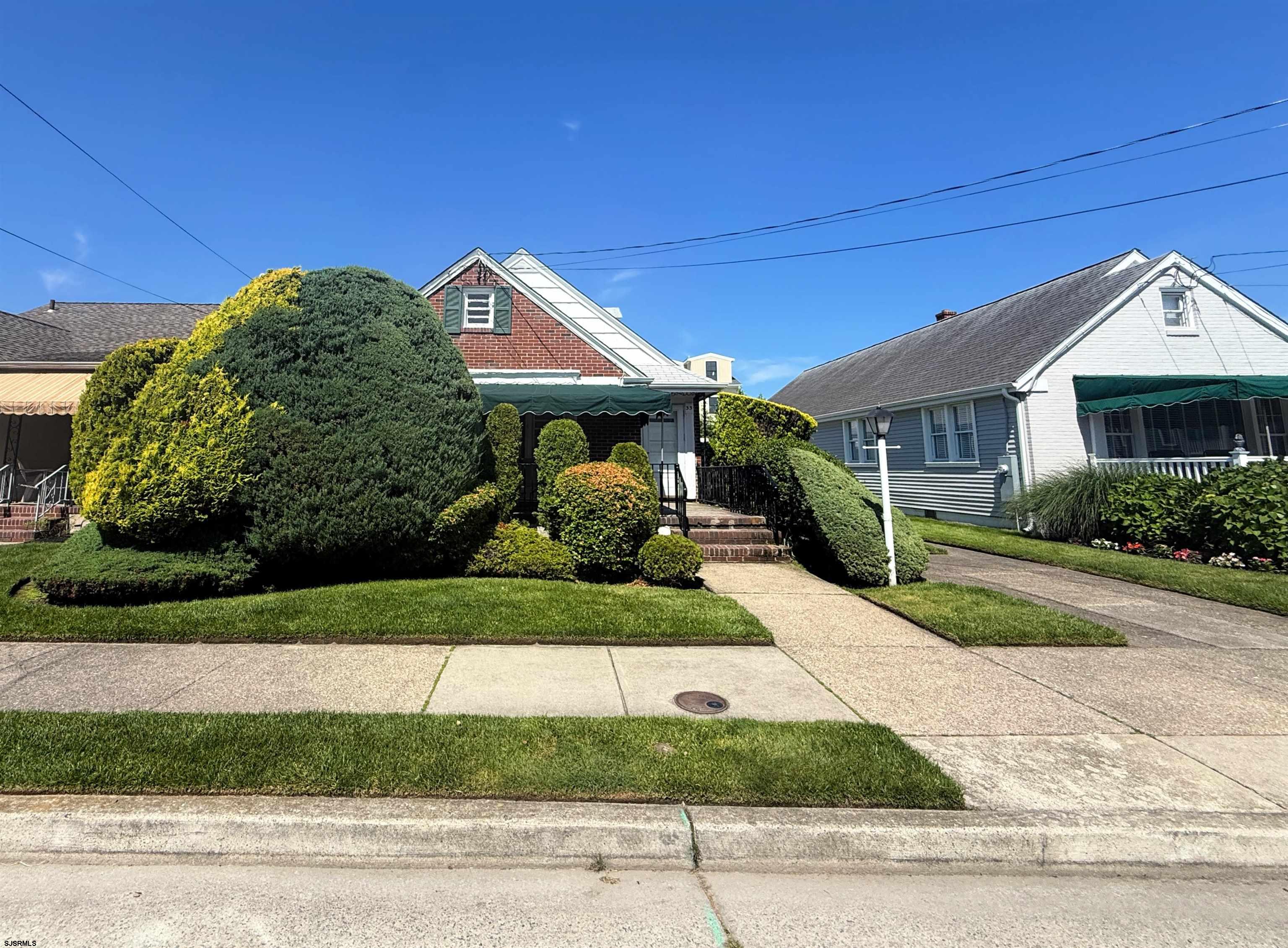 33 N Gladstone Ave