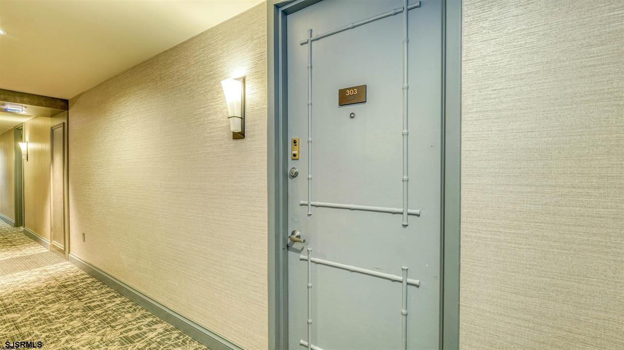 5000 Boardwalk Unit: 303