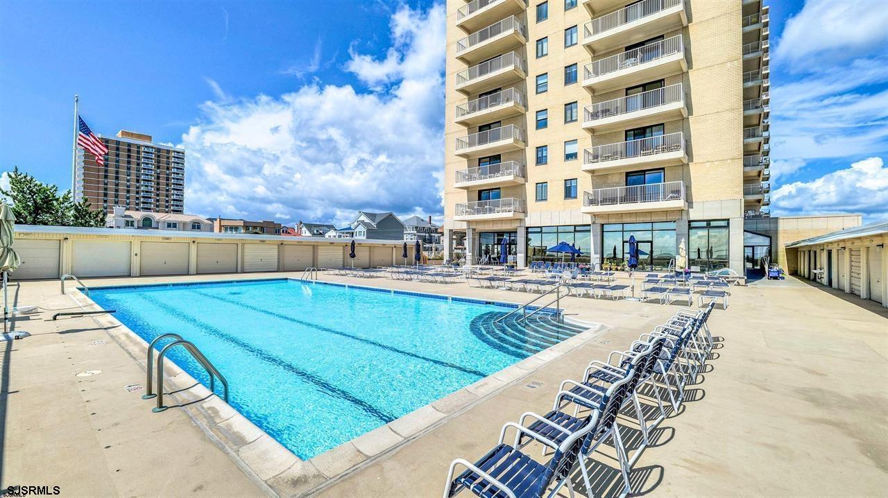 5000 Boardwalk Unit: 303