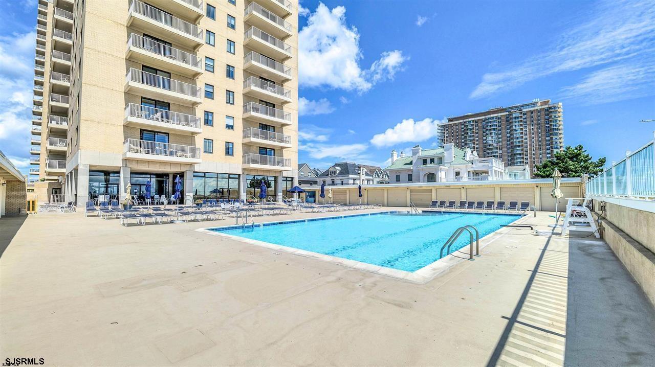 5000 Boardwalk Unit: 303