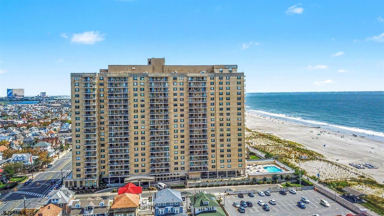 5000 Boardwalk Unit: 303