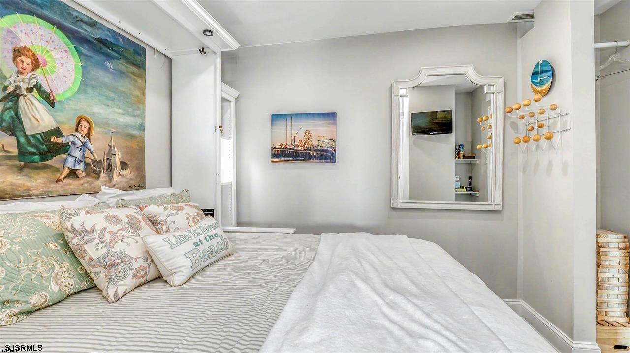5000 Boardwalk Unit: 303