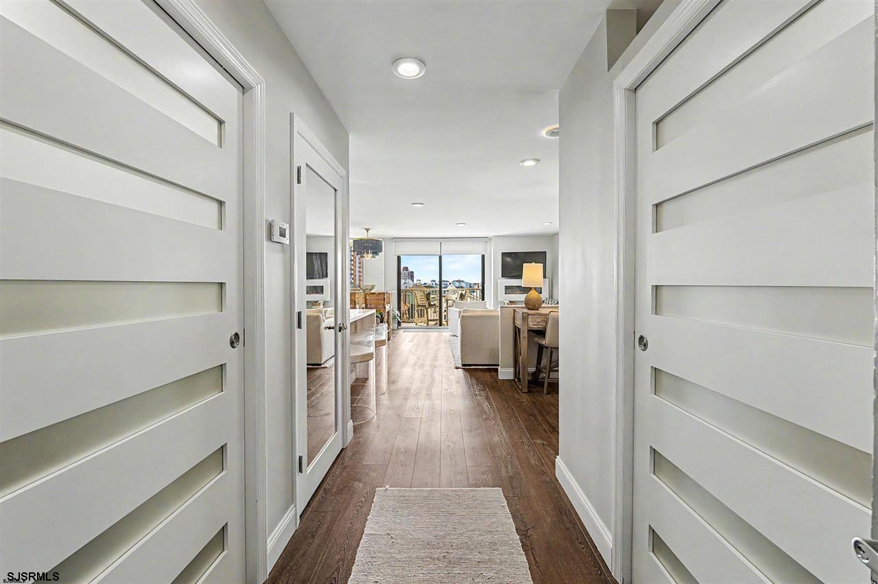 5000 Boardwalk Unit: 303