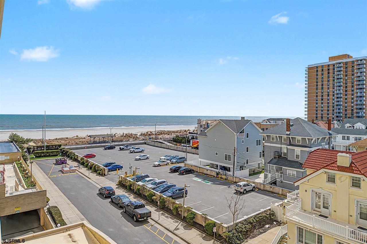 5000 Boardwalk Unit: 303