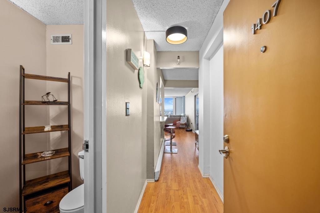 236 N Derby Ave Unit: 1407