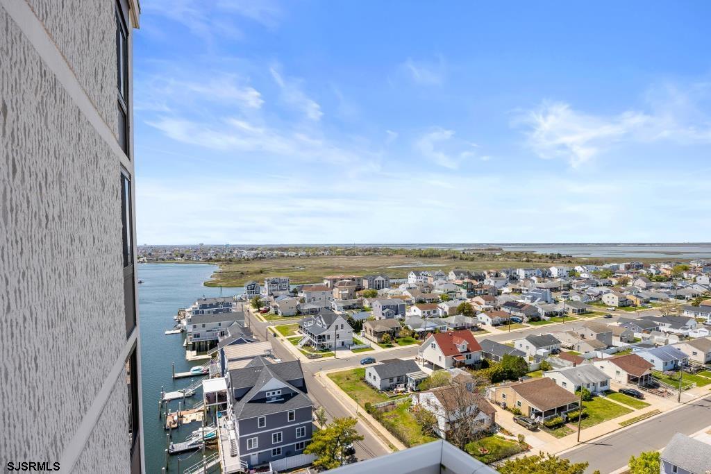 236 N Derby Ave Unit: 1407
