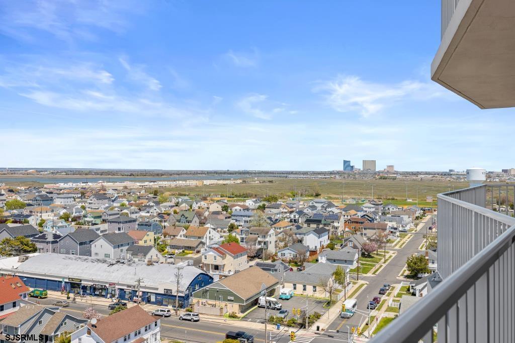 236 N Derby Ave Unit: 1407