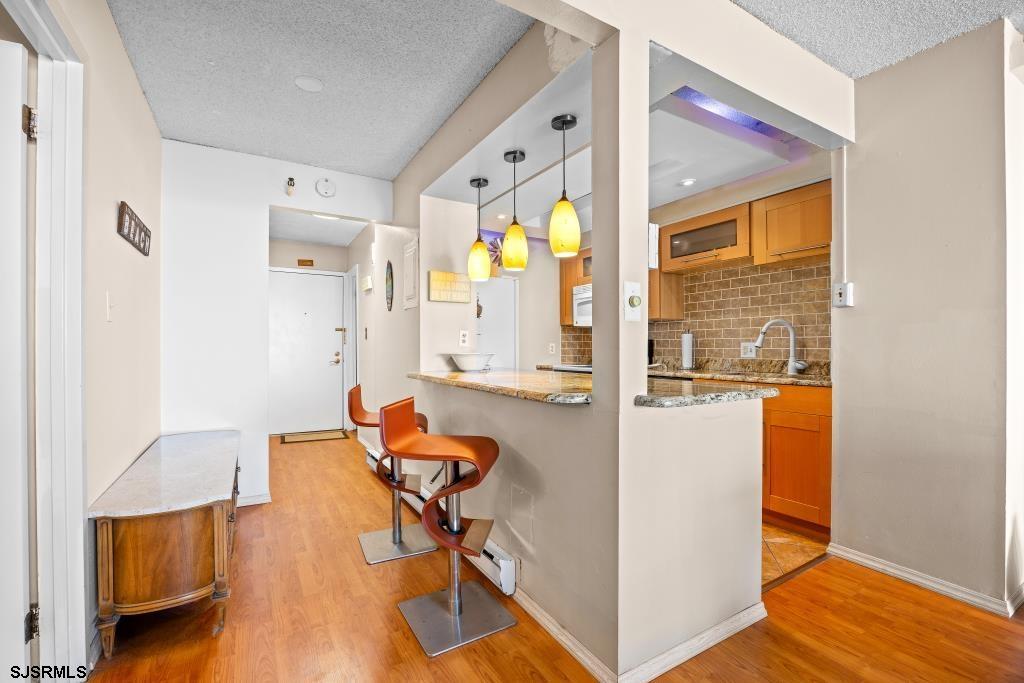 236 N Derby Ave Unit: 1407