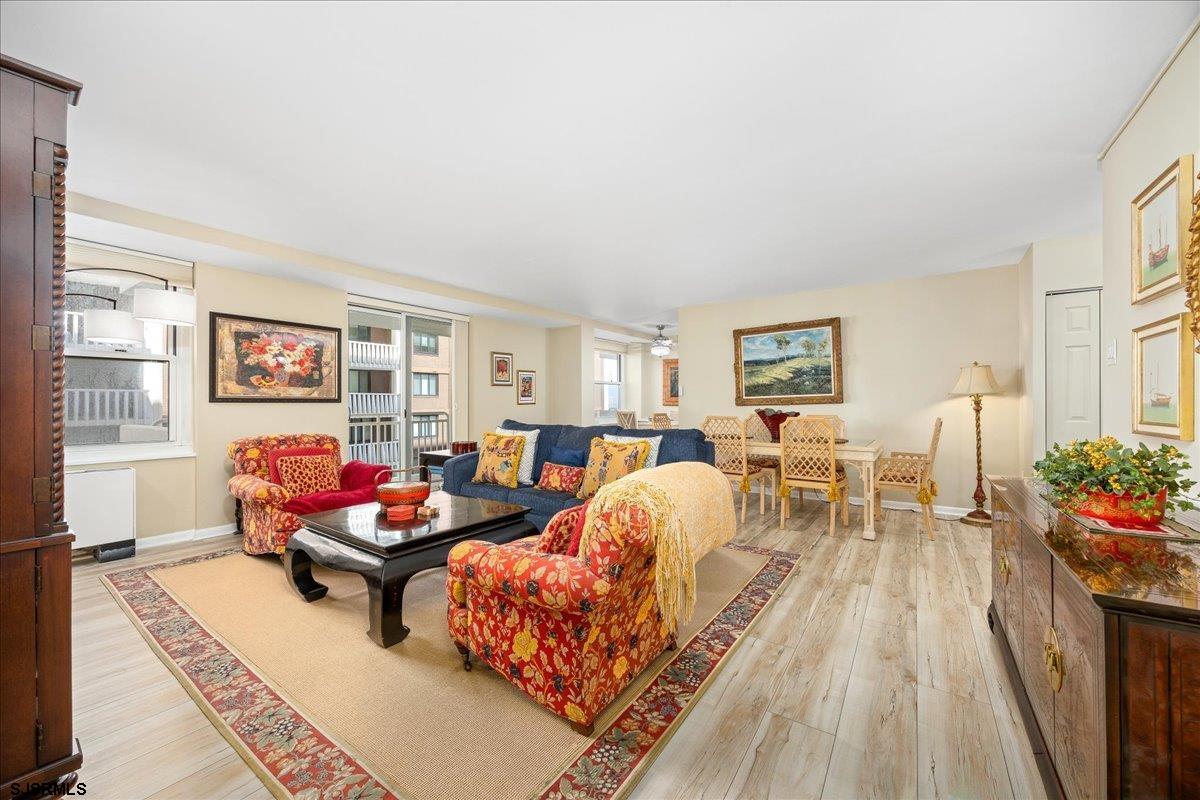 101 S Plaza Unit: 501