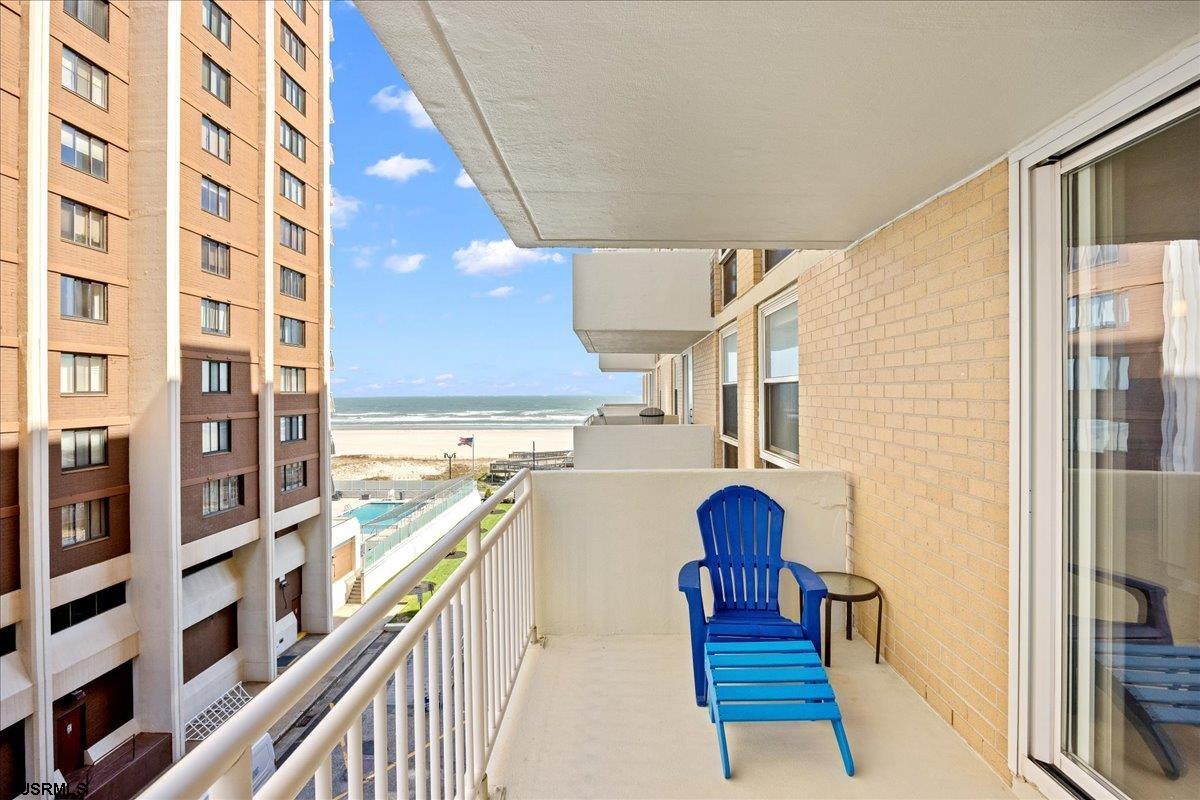 101 S Plaza Unit: 501