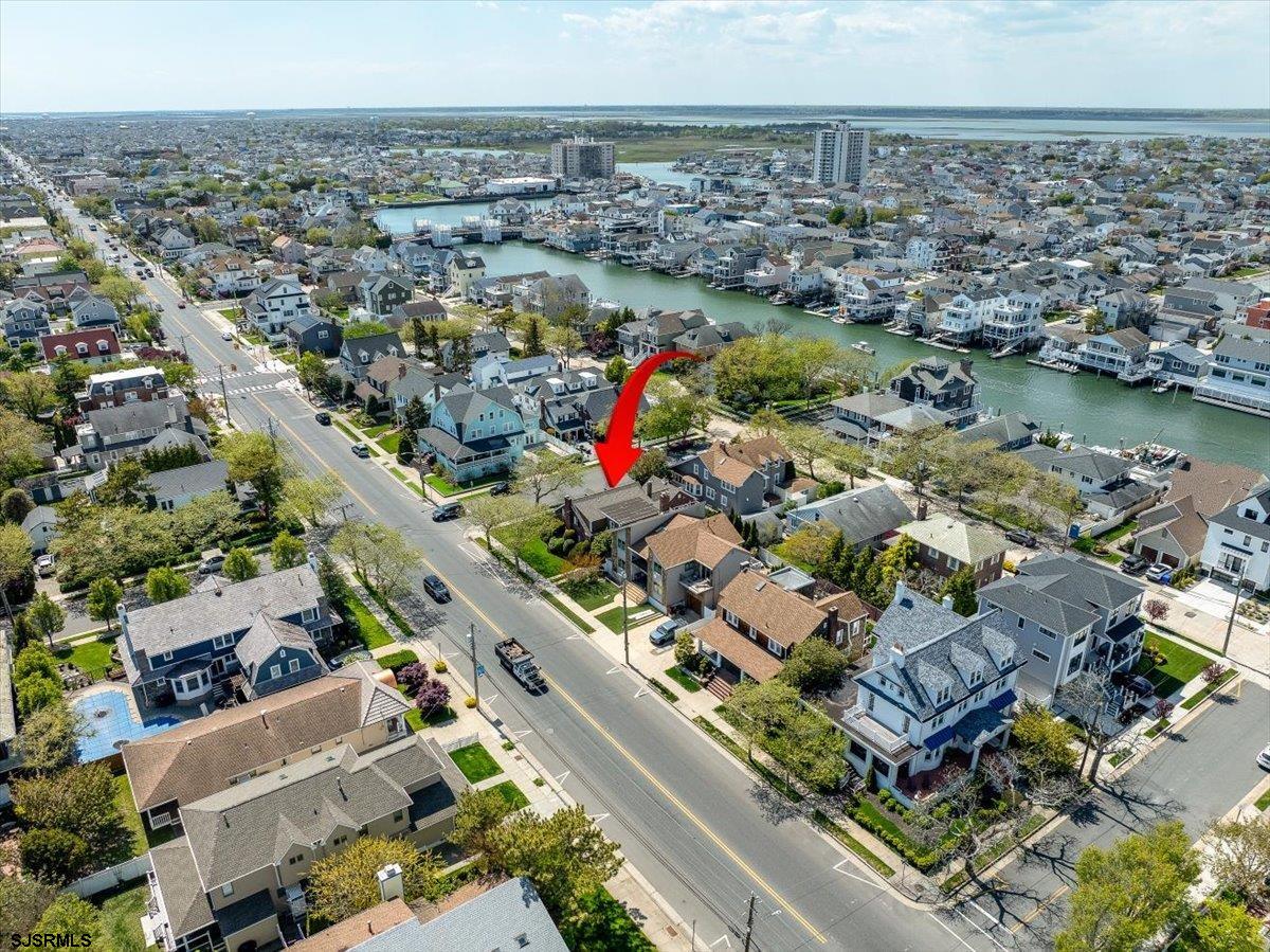 1 N Somerset Ave