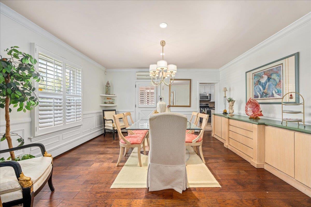 1 N Somerset Ave