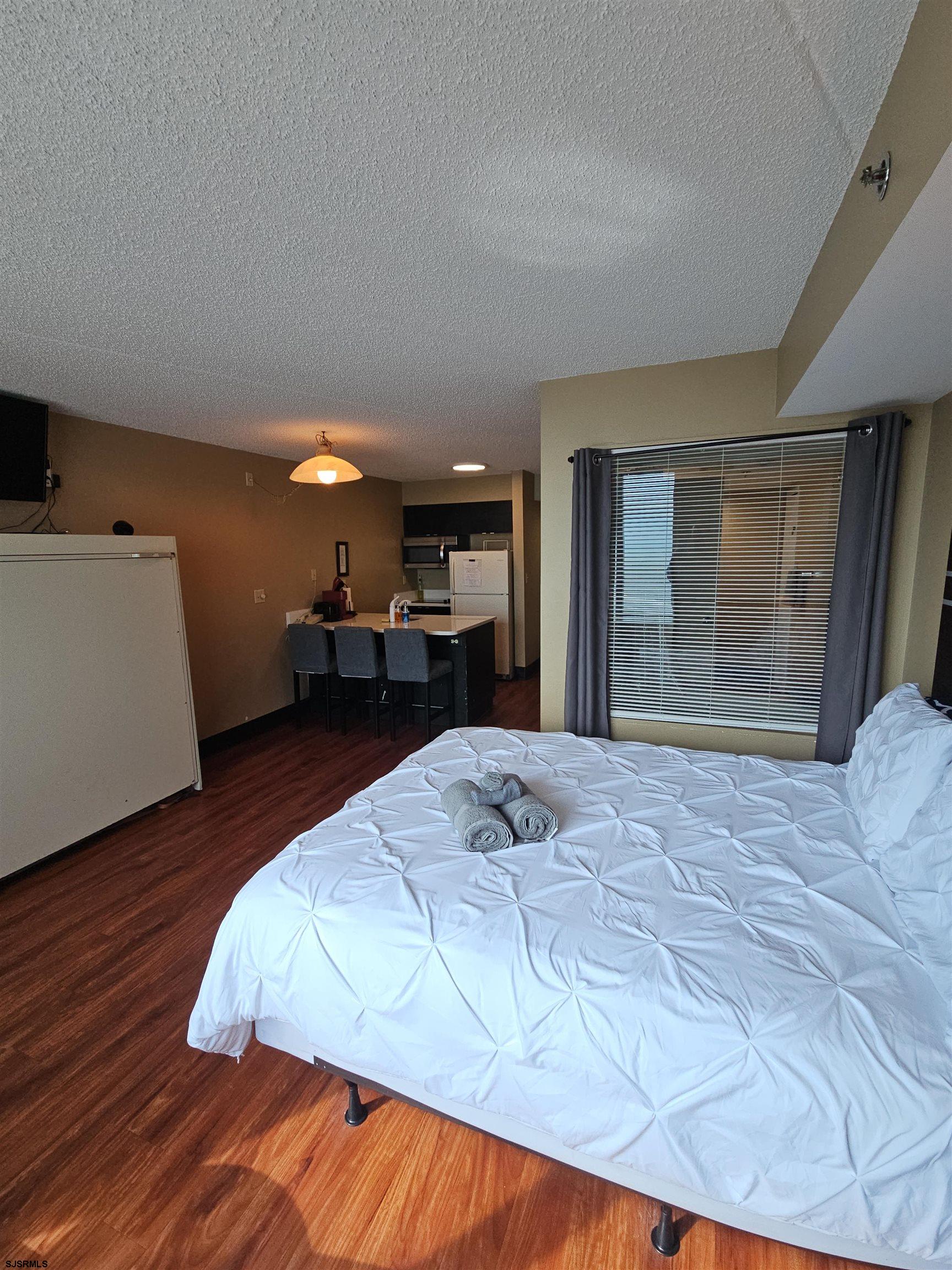 1515 Boardwalk Unit: 2108