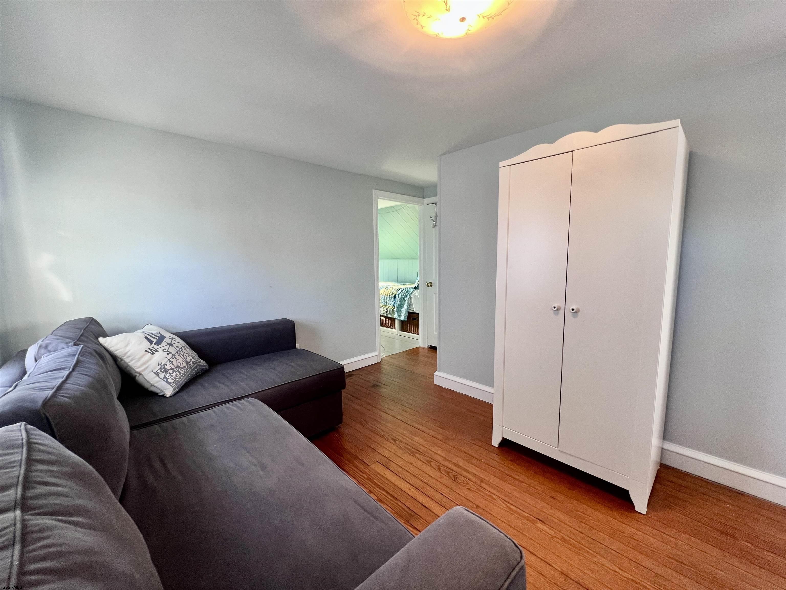 3 N Delavan Ave