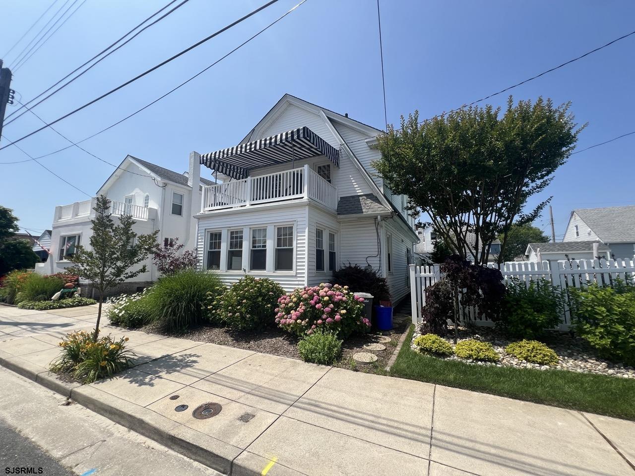 112 N Belmont Ave
