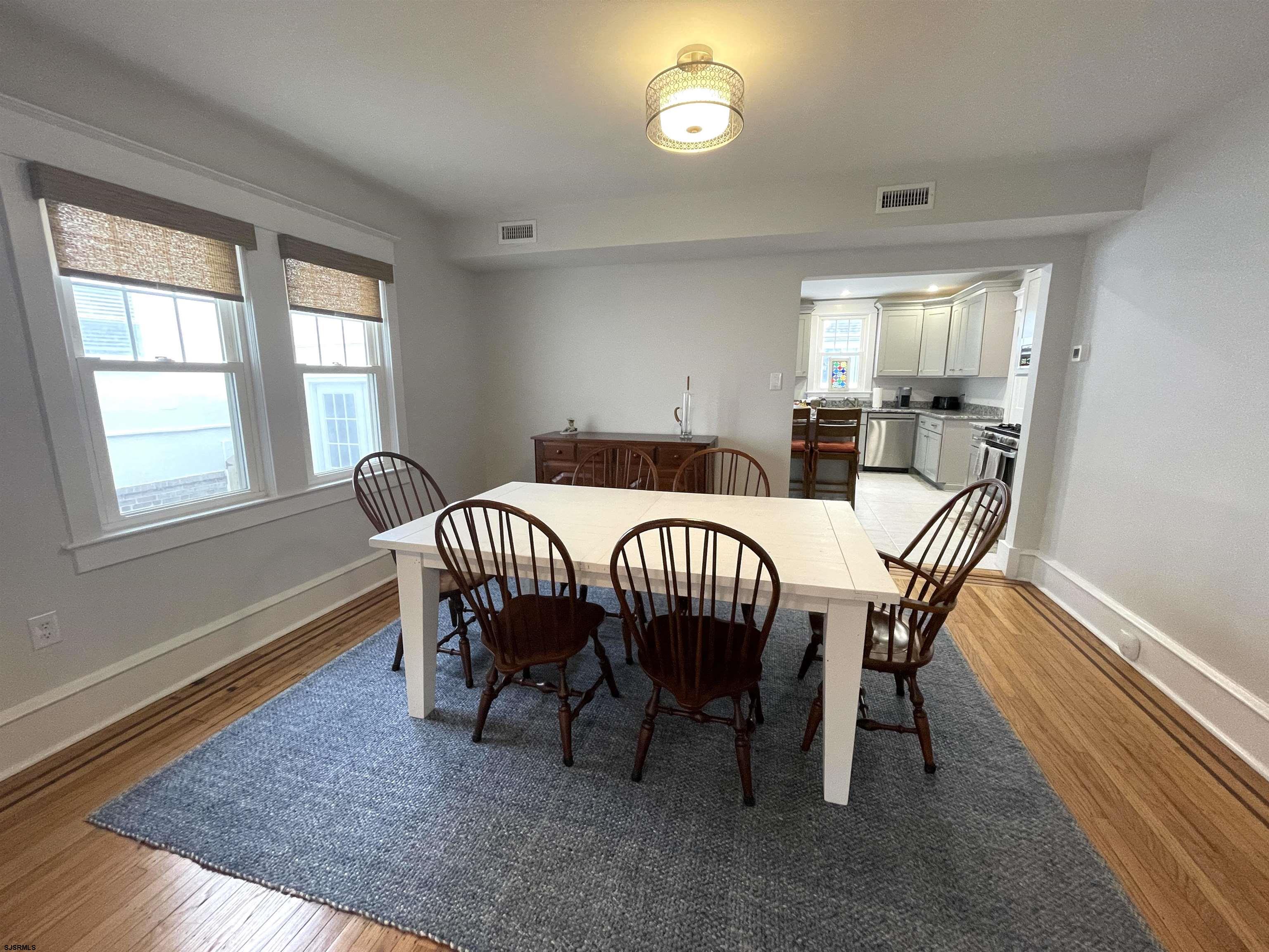 112 N Belmont Ave
