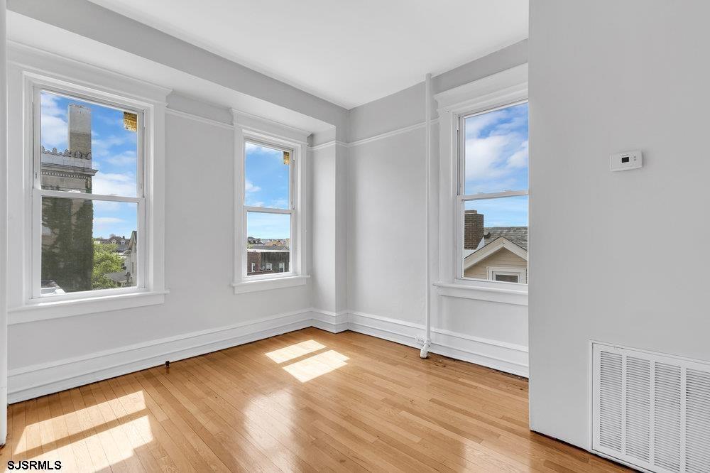 3501 Ventnor Ave Unit: D3