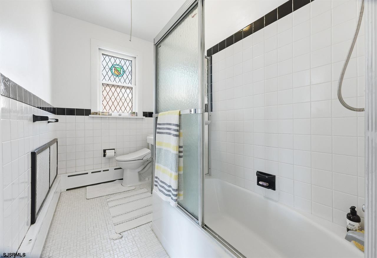 3 S montpelier Ave