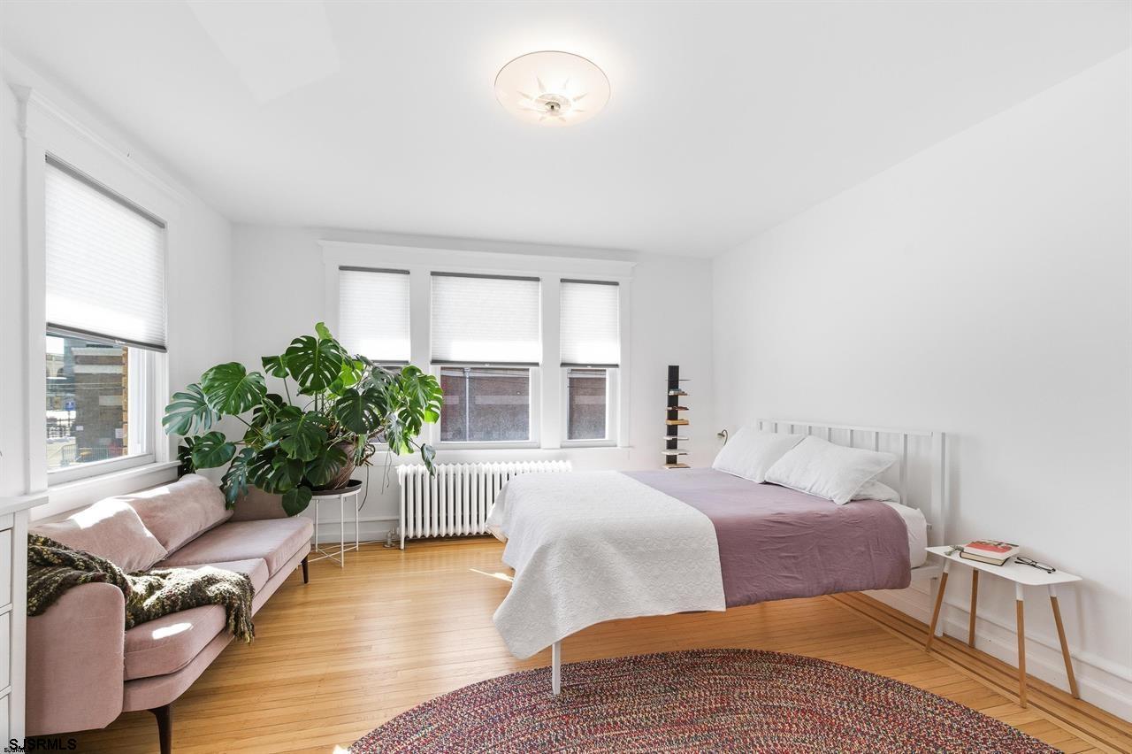 3 S montpelier Ave