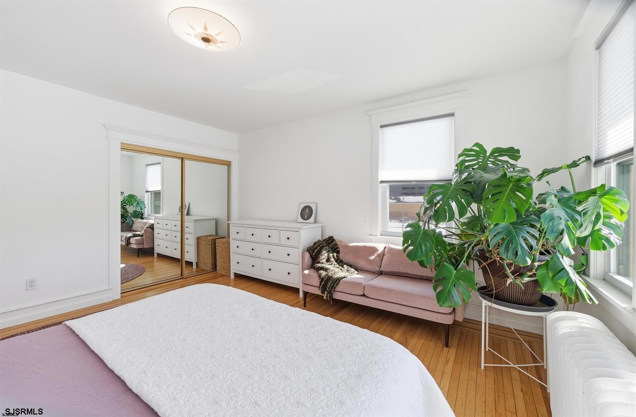 3 S montpelier Ave