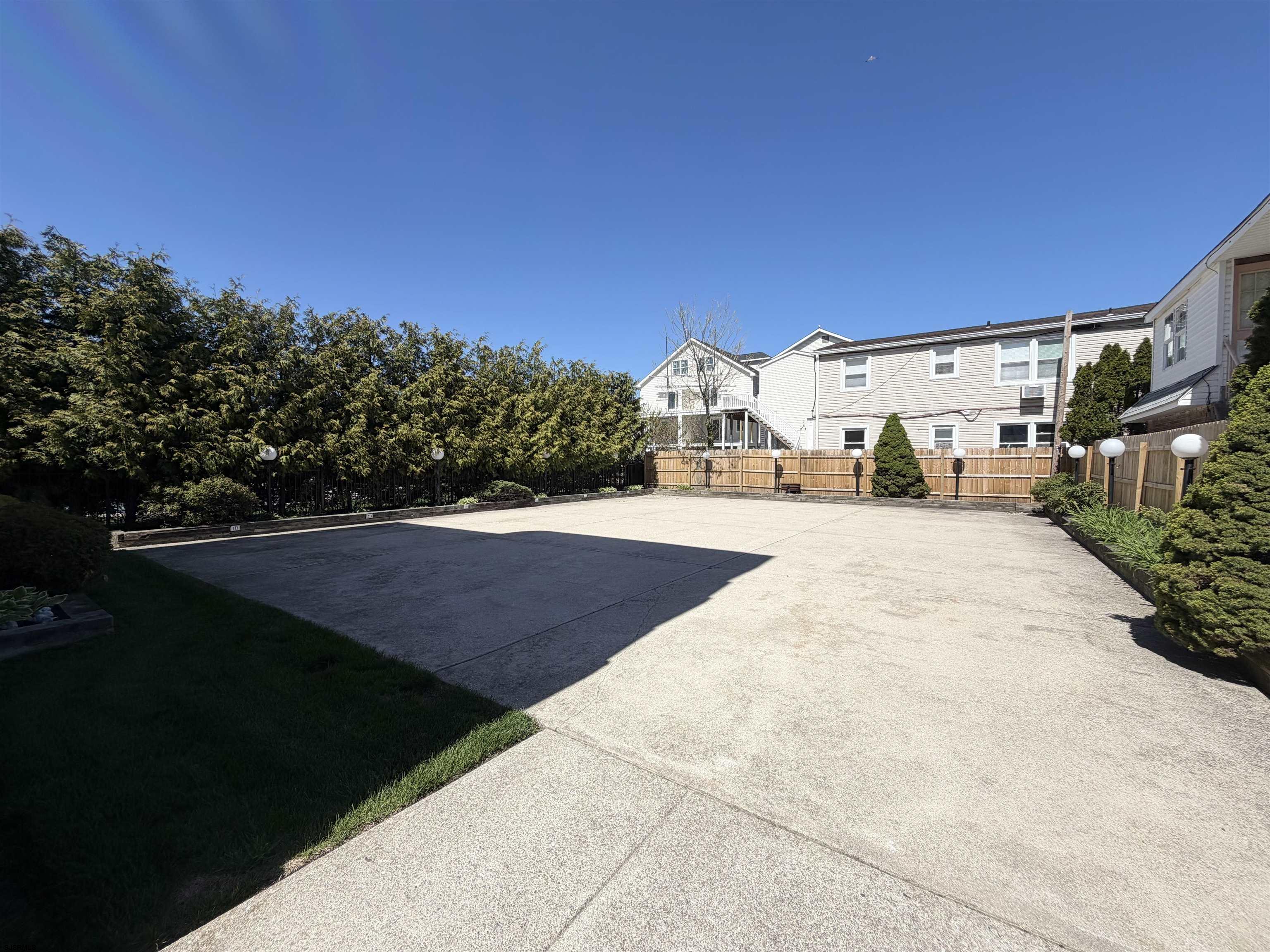 5 N New Haven Ave