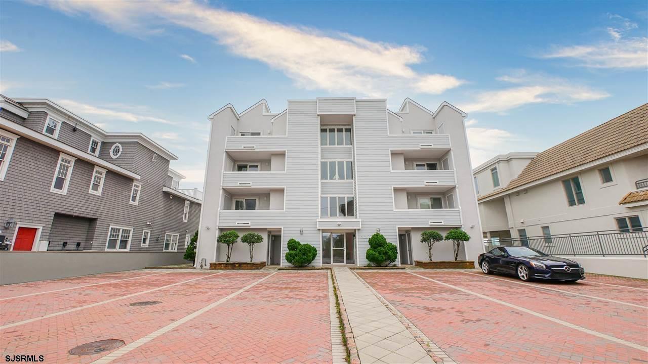 1703 Beach Terrace