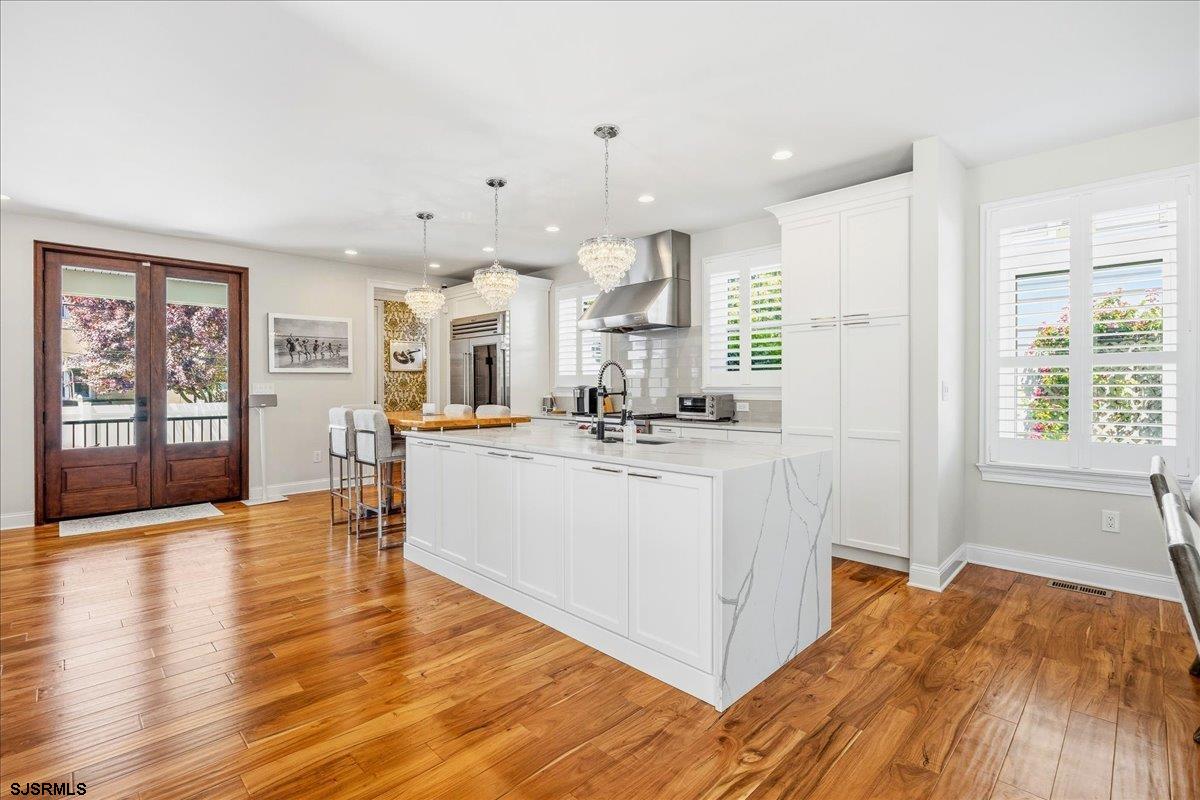 108 N Pembroke Ave