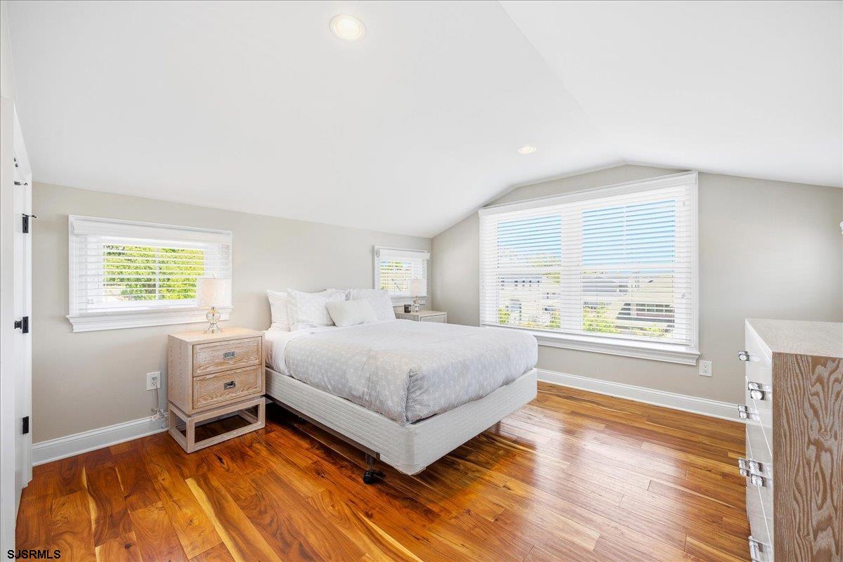 108 N Pembroke Ave