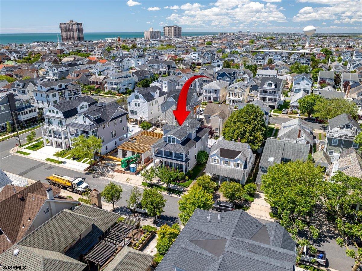 108 N Pembroke Ave