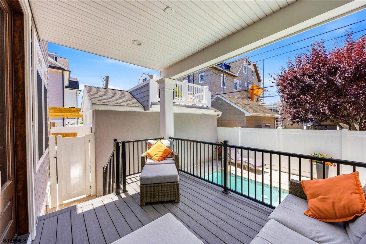108 N Pembroke Ave