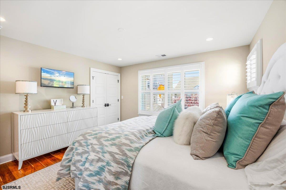 108 N Pembroke Ave
