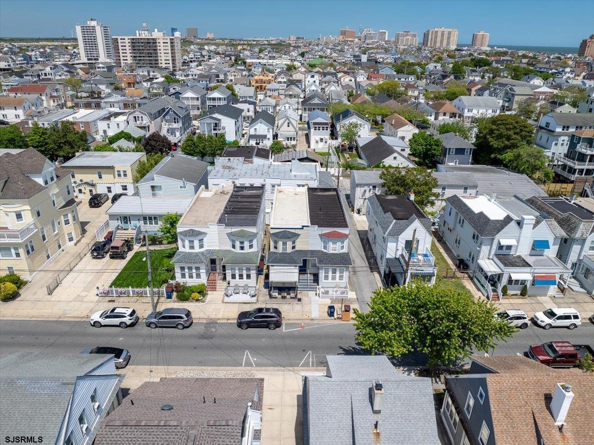 119 N Newport Ave