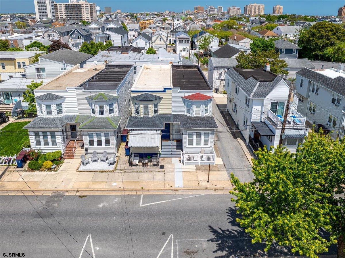119 N Newport Ave