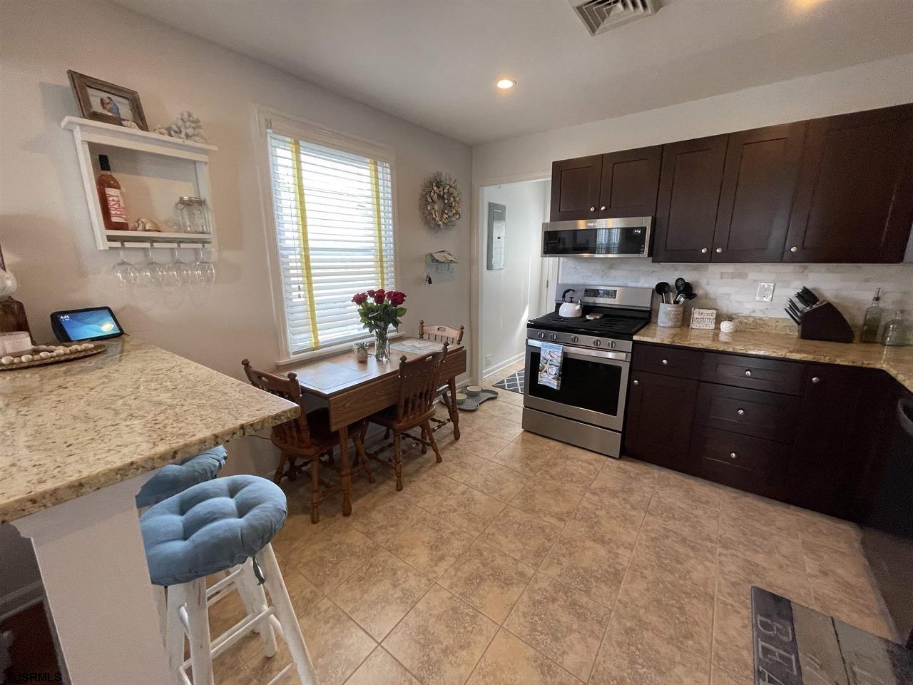 414 N Union Ave