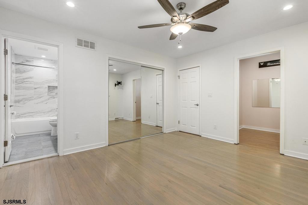 801 Dudley Ct