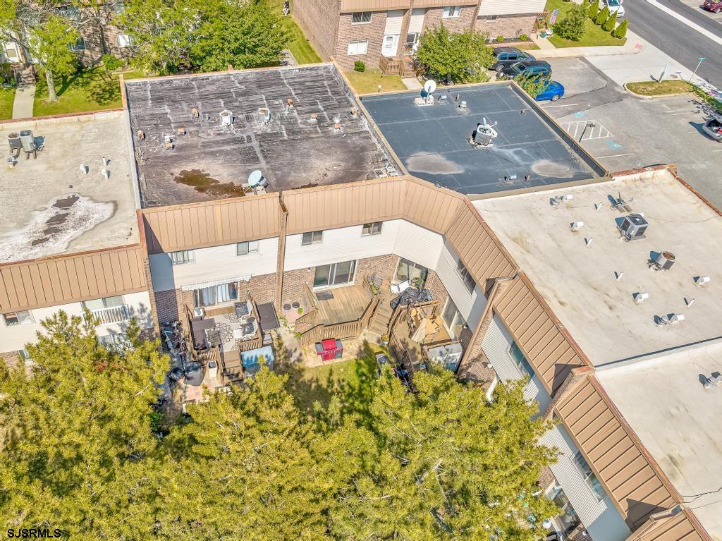 801 Dudley Ct