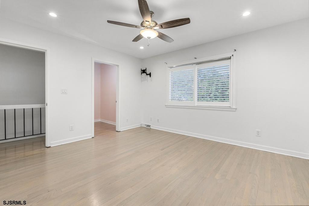 801 Dudley Ct