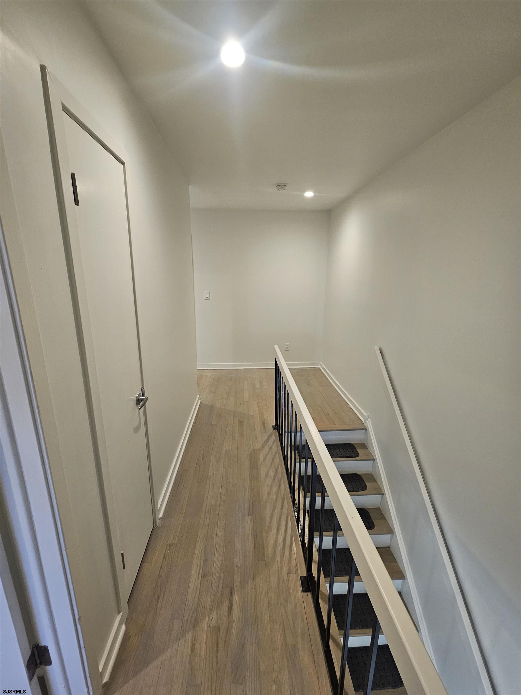 801 Dudley Ct