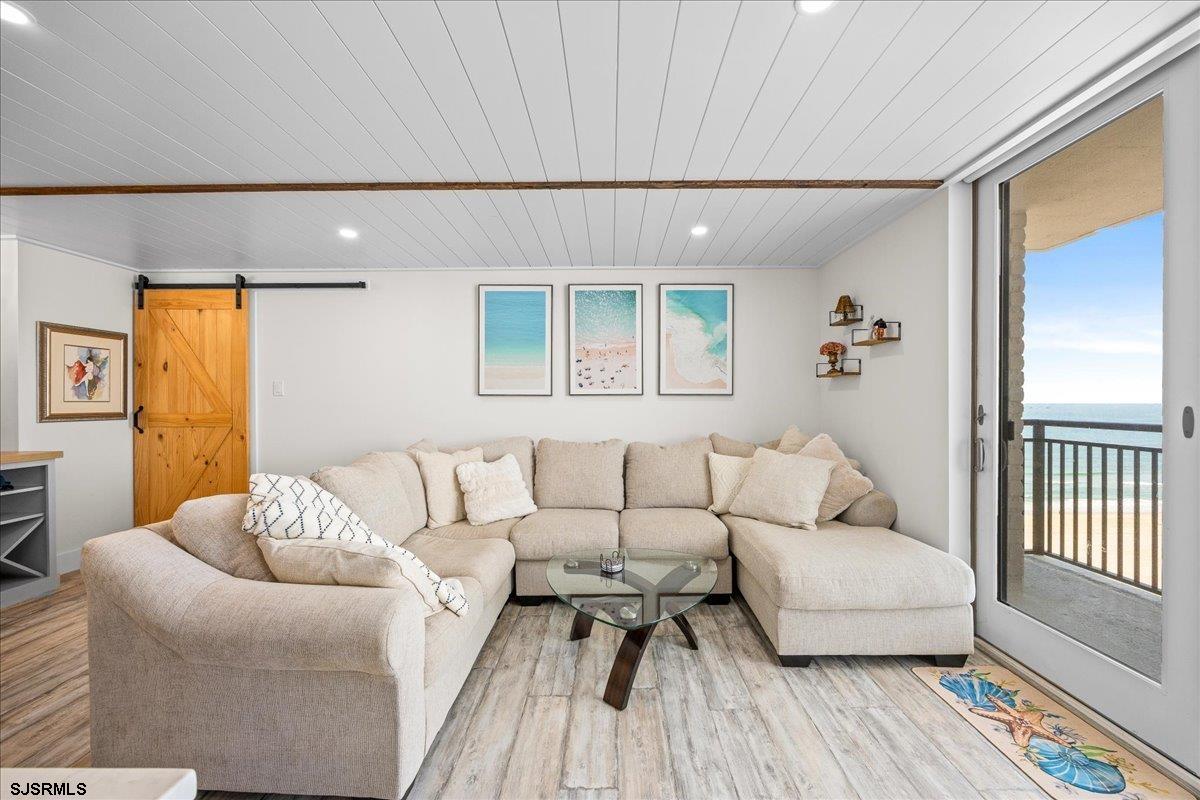 9600 Atlantic Ave Unit: 1614
