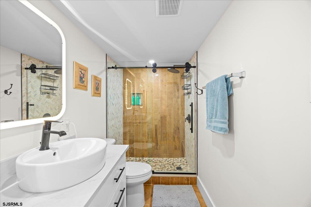 9600 Atlantic Ave Unit: 1614