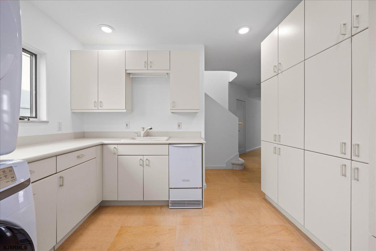 121 S 17th Ave