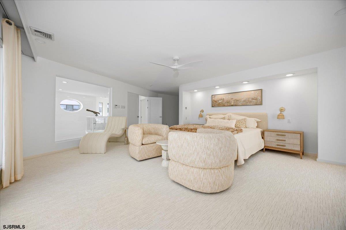 121 S 17th Ave