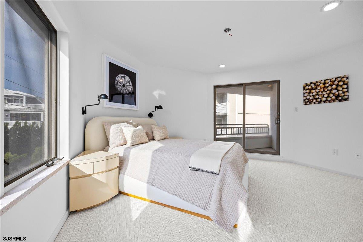 121 S 17th Ave