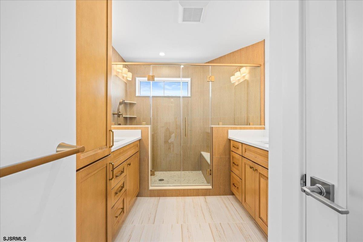 323 N Huntington Ave