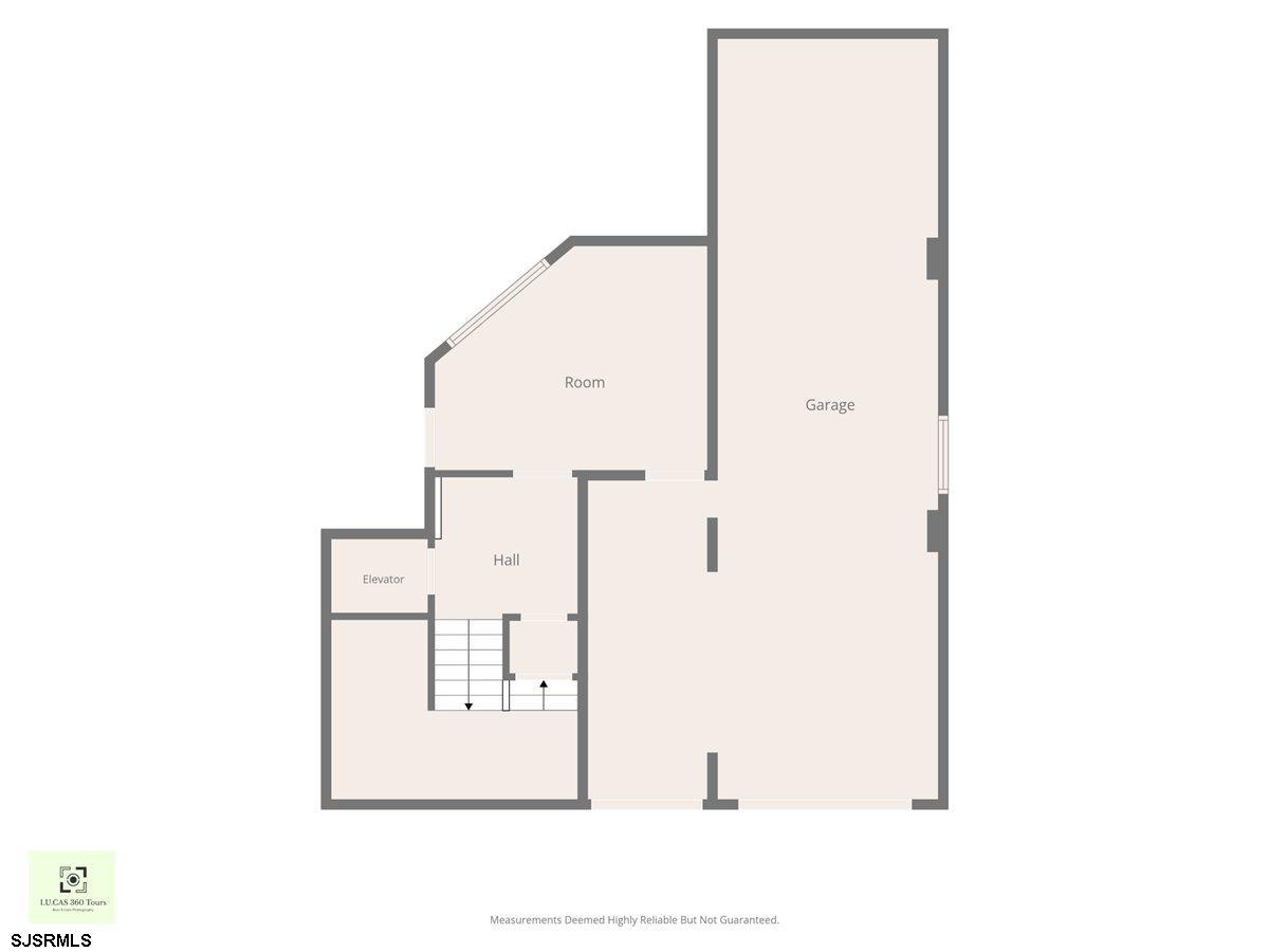 323 N Huntington Ave