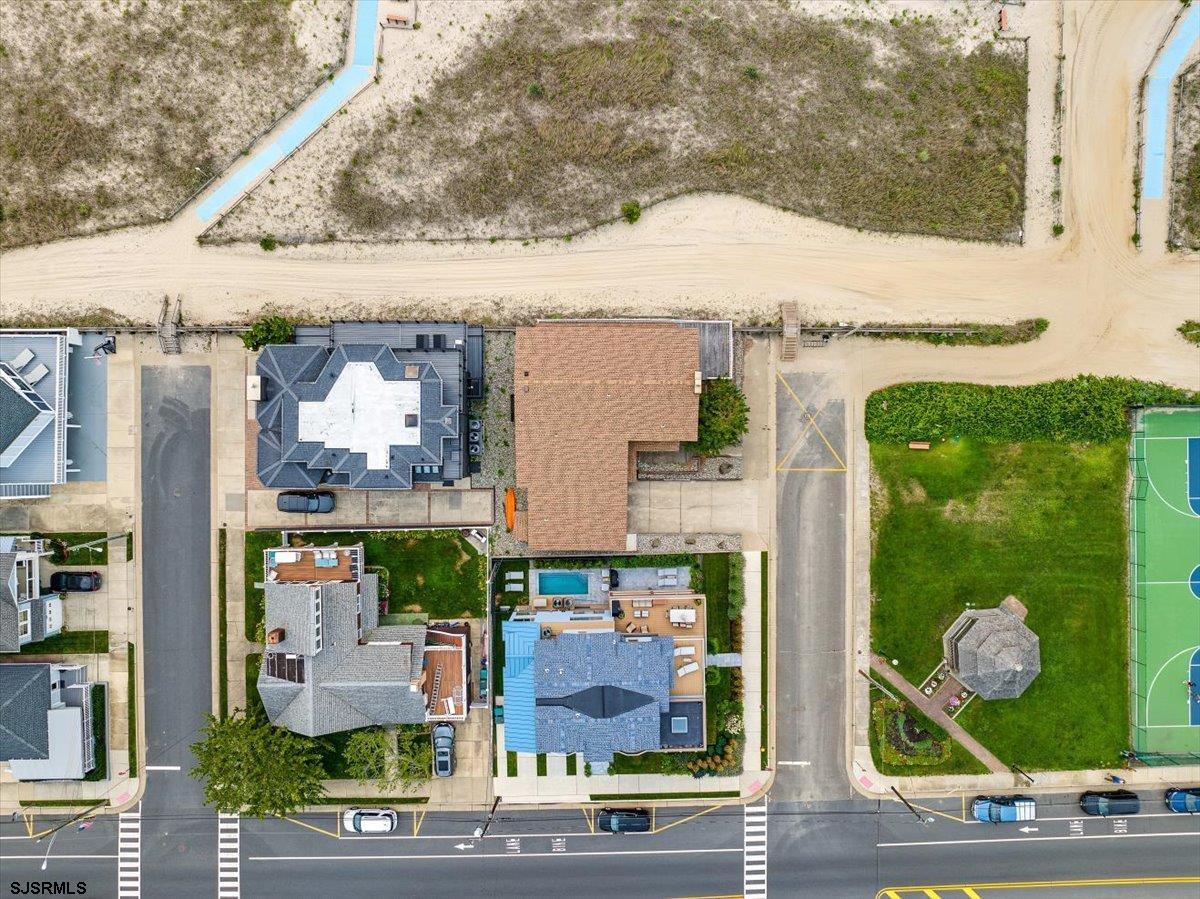 103 S 35th Ave