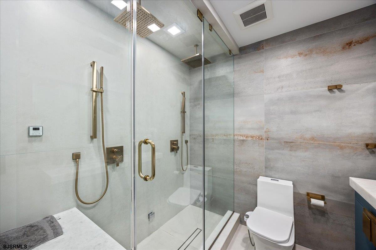 9600 Atlantic Ave Unit: 1815