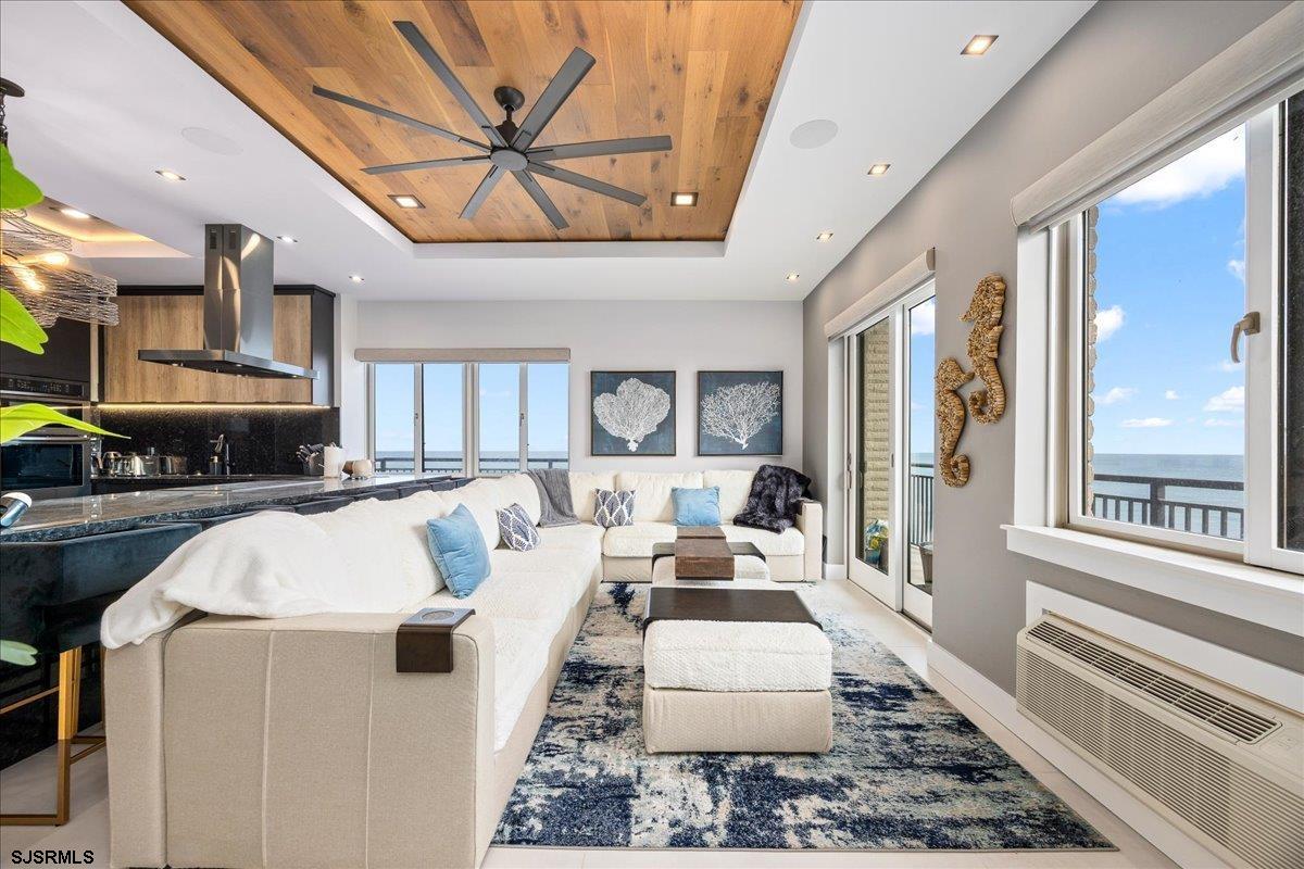 9600 Atlantic Ave Unit: 1815